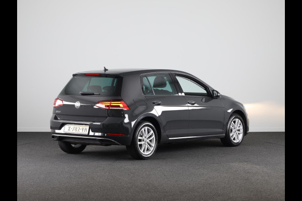 Volkswagen Golf 1.0 TSI Trendline 115 pk | Navigatie | Climate control | Parkeersensoren v+a