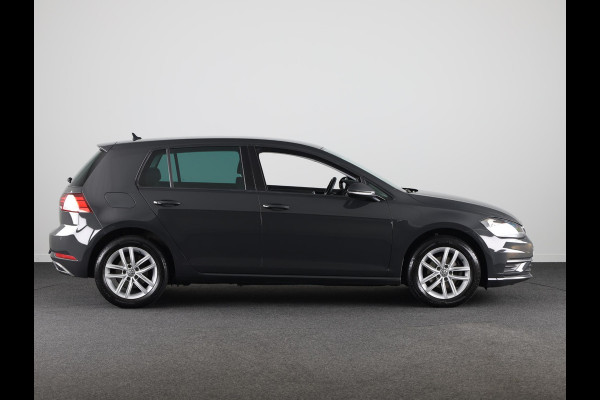 Volkswagen Golf 1.0 TSI Trendline 115 pk | Navigatie | Climate control | Parkeersensoren v+a