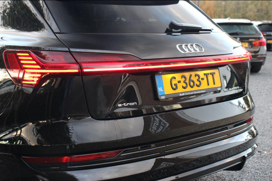 Audi e-tron 50 Quattro Launch Black Edition S-Line Adaptive Pano Luchtvering 20''