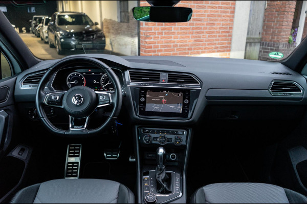 Volkswagen Tiguan 2.0 TSI 4Motion Highline R-Line Pano / Trekhaak / HUD