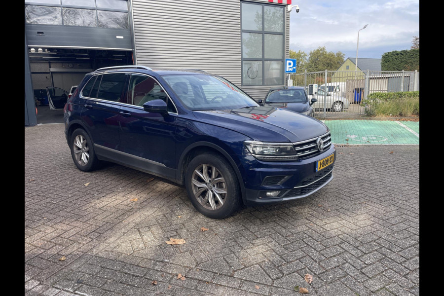 Volkswagen Tiguan 2.0 TSI 4Motion Highline Business R