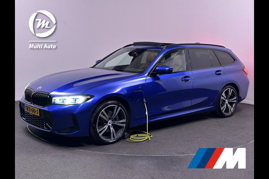 BMW 3 Serie Touring 330e M Sport Facelift Plug In Hybrid PHEV | Panodak | Lederen Competition Stoelen Memory | Trekhaak af Fabriek | Widescreen Navi | Head Up | 19 "L.M | Camera | Apple Carplay |