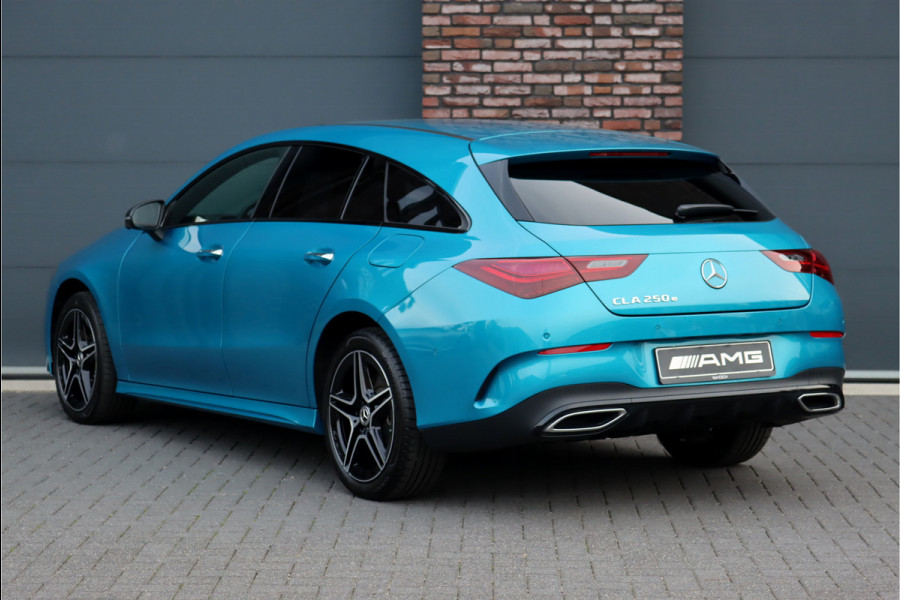 Mercedes-Benz CLA-Klasse Shooting Brake 250 e AMG Line Aut8 | Face Lift | Distronic Pro | Memory | Trekhaak | Nightpakket | Keyless Go | Sfeerverlichting | Verwarmd Stuurwiel | Surround Camera | Advanced Sound System | Augmented Reality |