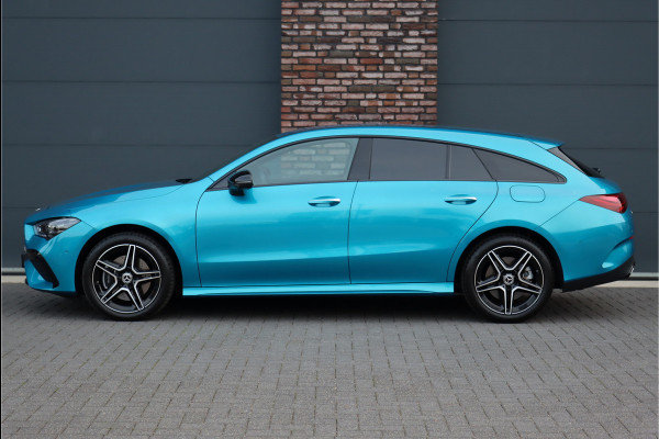 Mercedes-Benz CLA-Klasse Shooting Brake 250 e AMG Line Aut8 | Face Lift | Distronic Pro | Memory | Trekhaak | Nightpakket | Keyless Go | Sfeerverlichting | Verwarmd Stuurwiel | Surround Camera | Advanced Sound System | Augmented Reality |