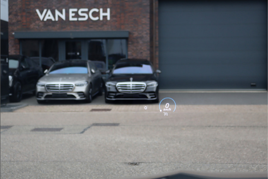 Mercedes-Benz EQA 250 Premium AMG Line 67 kWh | Panoramadak | Stoelventilatie | Memory | Leder | Trekhaak | HUD | Keyless Go | Advanced Sound System | Surround Camera | Dodehoekassistent |