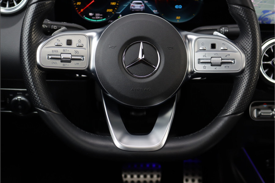 Mercedes-Benz EQA 250 Premium AMG Line 67 kWh | Panoramadak | Stoelventilatie | Memory | Leder | Trekhaak | HUD | Keyless Go | Advanced Sound System | Surround Camera | Dodehoekassistent |