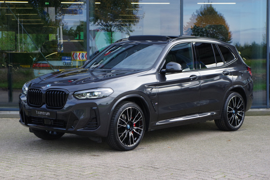 BMW X3 xDrive30e 293 PK High Executive M-Sport PHEV, Panoramadak, Elek. Trekhaak, Harman / Kardon, Adap. Cruise Control