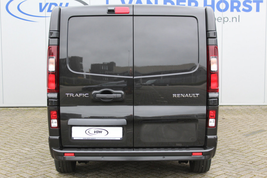 Renault Trafic 2.0-170pk dCi T29 L2H1 Luxe dubbele cabine AUTOMAAT. Luxe Renault Trafic dubbele cabine. Airco, navigatie, telefoonvoorb., metallic lak, LM wielen, schuifdeur li.+re., armsteunen li.+re voor, Isofix etc, etc