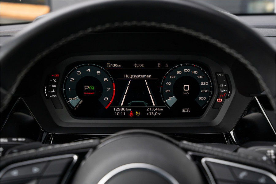 Audi S3 Sportback 2.0 TFSI quattro - Panorama | ACC | Stoelverwarming