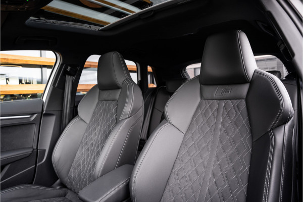 Audi S3 Sportback 2.0 TFSI quattro - Panorama | ACC | Stoelverwarming
