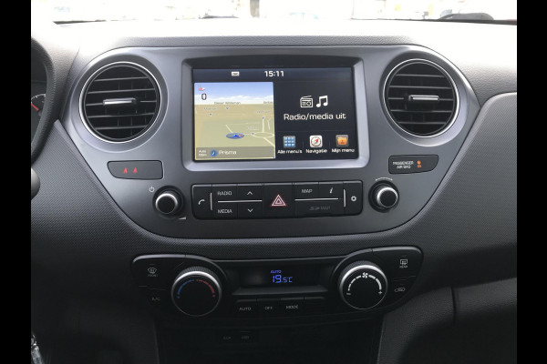 Hyundai i10 1.0i Go! Navi