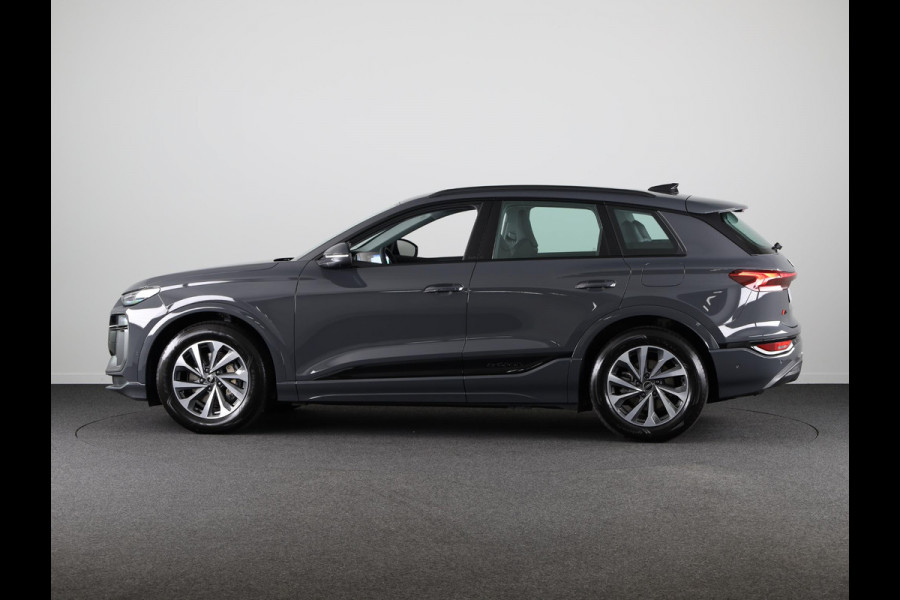 Audi Q6 e-tron Advanced edition performance 100 kWh Tech Plus pakket, sportstoelen met leder