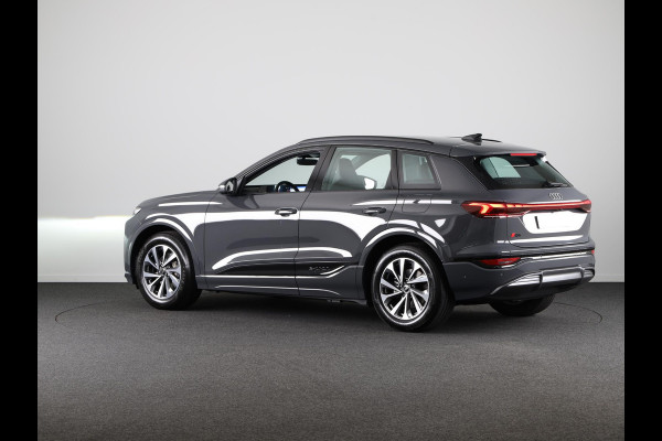 Audi Q6 e-tron Advanced edition performance 100 kWh Tech Plus pakket, sportstoelen met leder