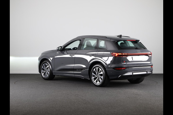 Audi Q6 e-tron Advanced edition performance 100 kWh Tech Plus pakket, sportstoelen met leder