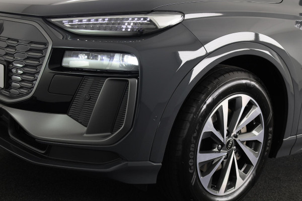 Audi Q6 e-tron Advanced edition performance 100 kWh Tech Plus pakket, sportstoelen met leder