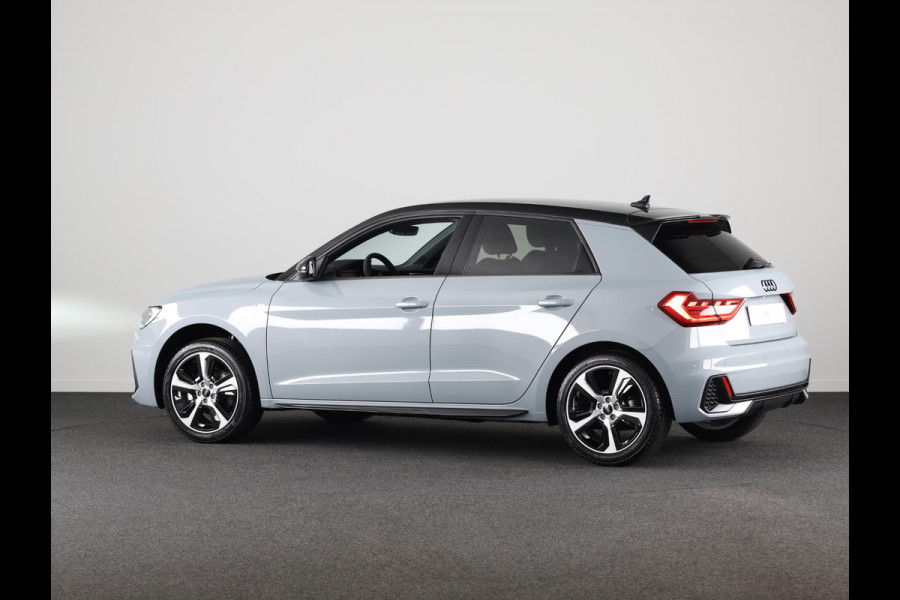 Audi A1 Sportback 30 TFSI S edition Optiekpakket zwart plus, stoelverwarming voorin, privacy glas