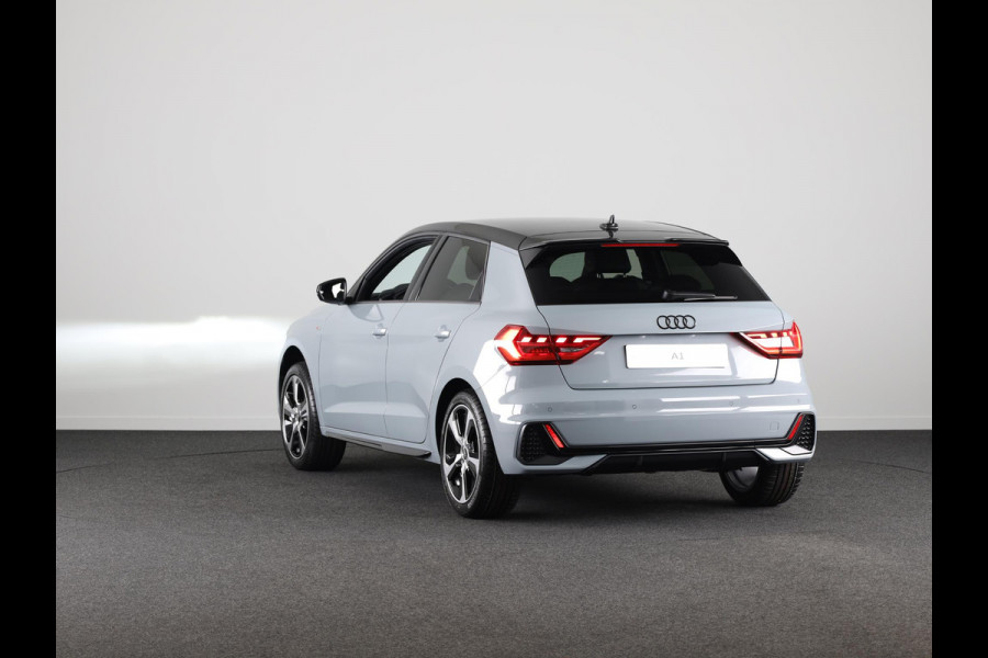 Audi A1 Sportback 30 TFSI S edition Optiekpakket zwart plus, stoelverwarming voorin, privacy glas