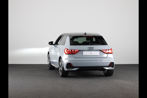 Audi A1 Sportback 30 TFSI S edition Optiekpakket zwart plus, stoelverwarming voorin, privacy glas