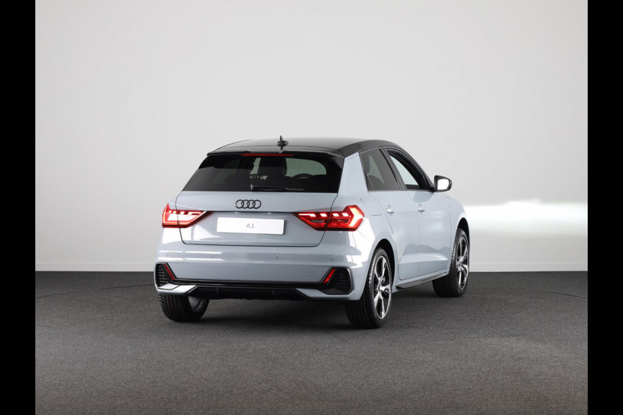 Audi A1 Sportback 30 TFSI S edition Optiekpakket zwart plus, stoelverwarming voorin, privacy glas