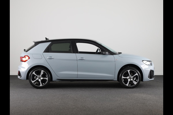 Audi A1 Sportback 30 TFSI S edition Optiekpakket zwart plus, stoelverwarming voorin, privacy glas