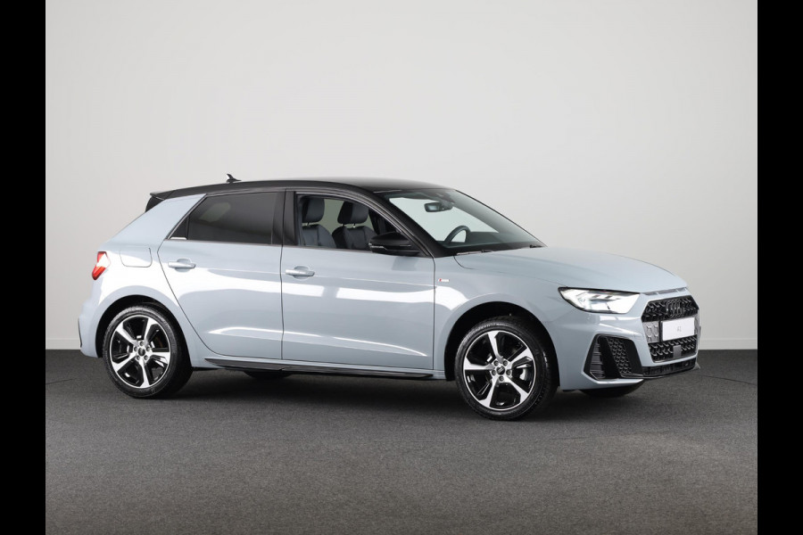 Audi A1 Sportback 30 TFSI S edition Optiekpakket zwart plus, stoelverwarming voorin, privacy glas