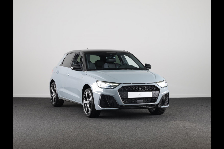 Audi A1 Sportback 30 TFSI S edition Optiekpakket zwart plus, stoelverwarming voorin, privacy glas