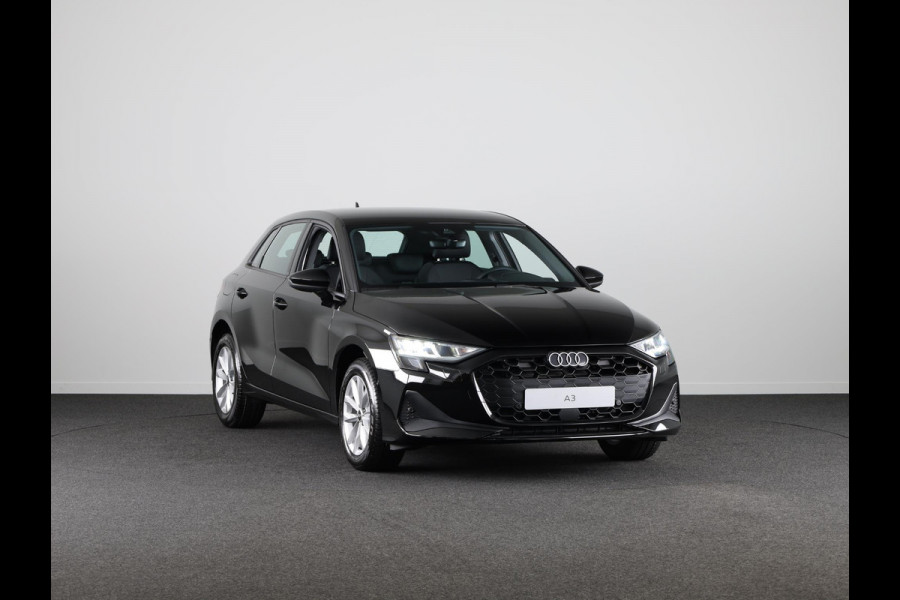 Audi A3 Sportback 30 TFSI Pro Line Audi A3 Sportback Pro Line S-tronic voor een vast maandbedrag van slechts € 499 (o.b.v. 24 maanden en 10.000 km per jaar).