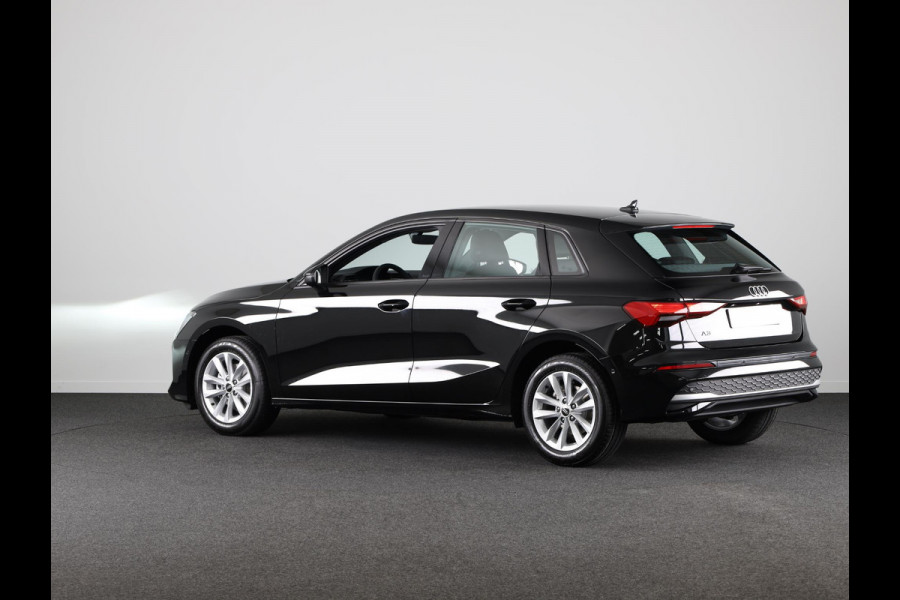 Audi A3 Sportback 30 TFSI Pro Line Audi A3 Sportback Pro Line S-tronic voor een vast maandbedrag van slechts € 499 (o.b.v. 24 maanden en 10.000 km per jaar).