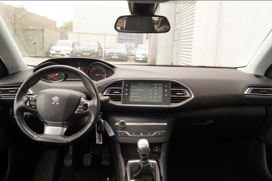 Peugeot 308 SW 1.2 PureTech 110pk Executive -LEER-PANO-CAM-NAVI-