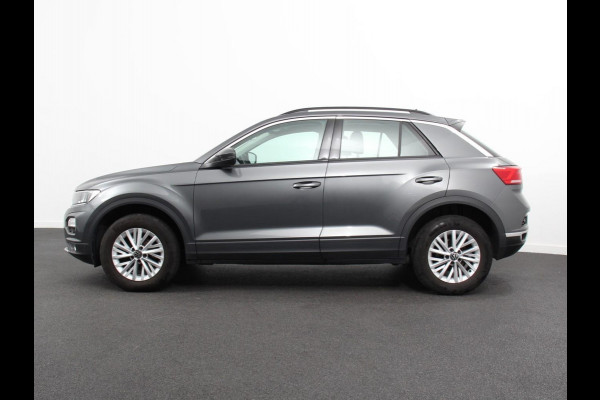 Volkswagen T-Roc 1.5 TSI Style | Navigatie | Apple Carplay/Android Auto | Electrisch bedienbare achterklep | Dab | Cruise Control |