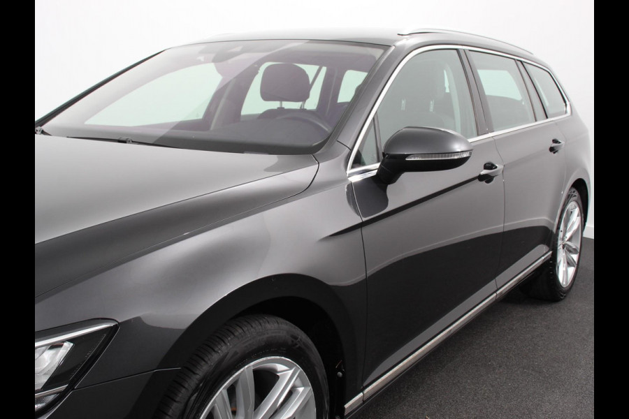 Volkswagen Passat Variant 1.5 TSI 150pk DSG Elegance High | Navigatie | Apple Carplay/Android Auto | Camera | Electrische kofferbak | Climate Control | Dab | Adaptive Cruise Control | Stoelverwarming