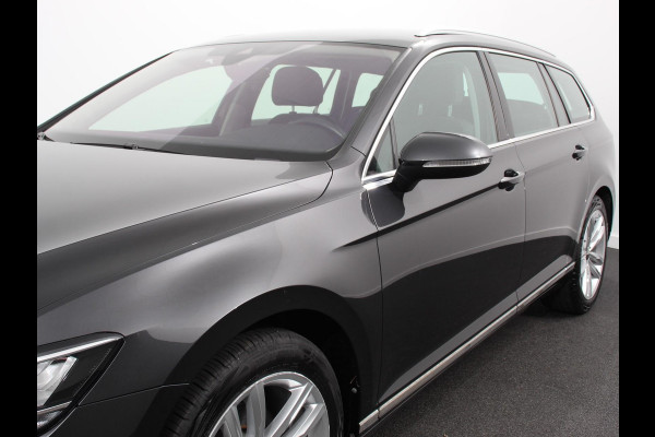 Volkswagen Passat Variant 1.5 TSI 150pk DSG Elegance High | Navigatie | Apple Carplay/Android Auto | Camera | Electrische kofferbak | Climate Control | Dab | Adaptive Cruise Control | Stoelverwarming