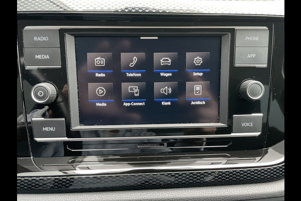 Volkswagen Taigo 1.0 TSI Life Airco - A-Cruise control - Apple CC/AA - U-con./radio/DAB/TEL/Blueth. - A-uitrijcam. - MFL-Stuurwiel - LMV - Trekhaak - CD+AB - Ramen E-V+A - Spiegels E-V+VW - RS - Rijstr.S - HSA - LED - Start/stop