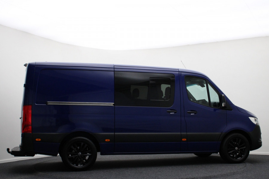 Mercedes-Benz Sprinter 314 CDI Aut. L2H1 DC 6-zits Leer, Camera, Apple Carplay, Standkachel, Cruise, Airco, Trekhaak, 18''