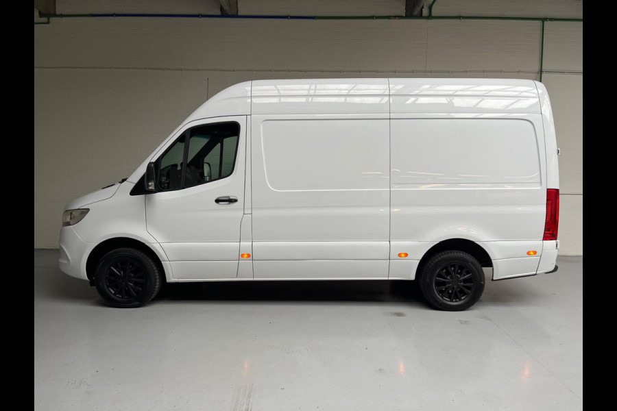 Mercedes-Benz Sprinter AUTOMAAT 316 2.2 CDI 160PK L2H2 EURO VI-D, 3 persoons, M-BUX navigatie, Licht metalen velgen, RIJKLAARPRIJS