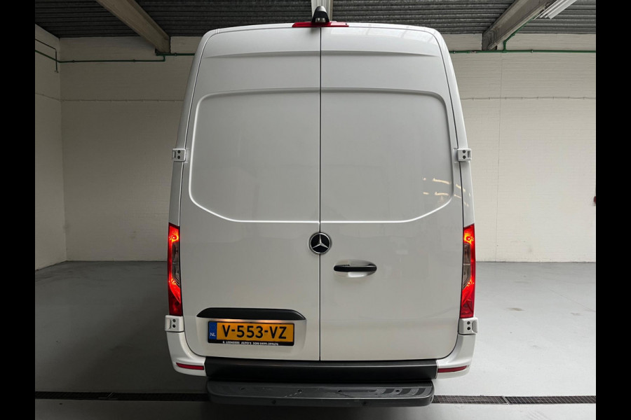 Mercedes-Benz Sprinter AUTOMAAT 316 2.2 CDI 160PK L2H2 EURO VI-D, 3 persoons, M-BUX navigatie, Licht metalen velgen, RIJKLAARPRIJS