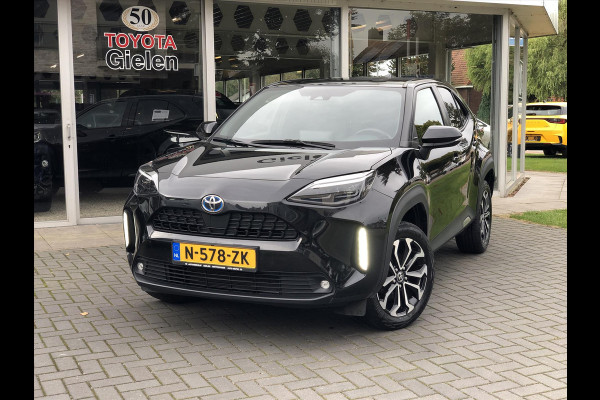 Toyota Yaris Cross 1.5 Hybrid Dynamic | Trekhaak, Apple CarPlay/Android Auto, 17 inch, Keyless, Privacy Glass, Parkeercamera