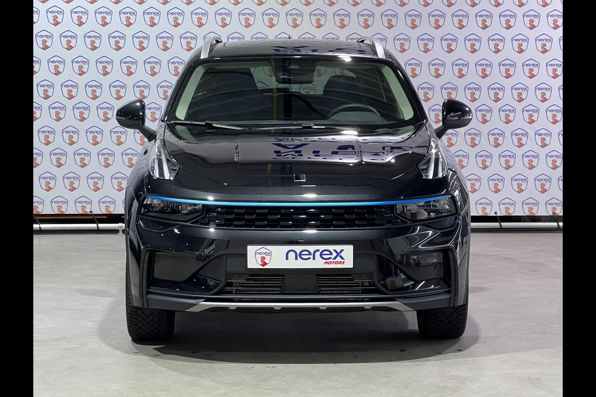 Lynk & Co 01 1.5 PANO/CAMERA/AUTO-PILOT/MEMORY/APPLE-CARPLAY