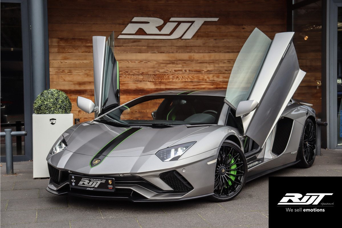 Lamborghini Aventador S 6.5 V12 LP740-4 **AchterasbesturingCeramic/Carplay/Lift/Carbon**