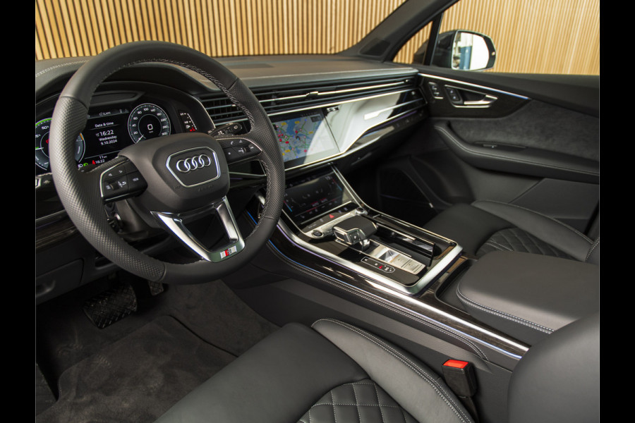 Audi Q7 55 TFSI e quattro B&O-22"-PANO-TOUR-CITY-PARKING