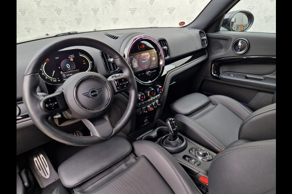 MINI Countryman 1.5 Cooper ALL4 | Automaat | JCW Exterior Pack | Black Pack | Leder | Stoelverwarming | LED | Keyless Entry | Navi | Camera