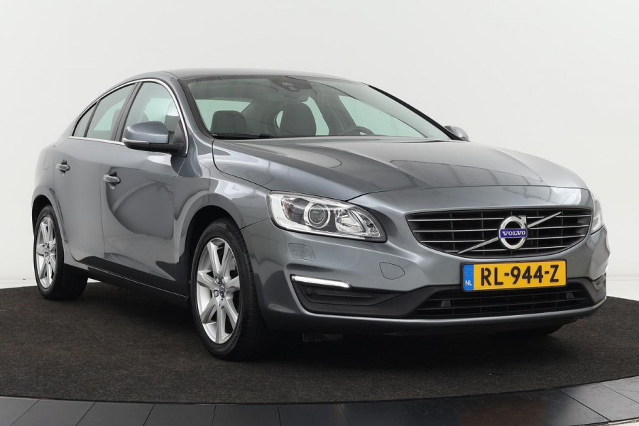 Volvo S60 1.5 T2 Polar+ | Leder | Stoel & stuurverwarming | Trekhaak | Standkachel | Harman/Kardon | Navigatie | Xenon | Camera | Memory | DAB