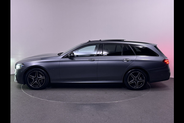 Mercedes-Benz E-Klasse Estate 200 AMG Night pakket | Panodak | 360 Camera | Carplay | Lederen Bekleding | Sfeerverlichting | Stoelverwarming | Lane Assist | Widescreen | Dodehoek Detectie | Sportstoelen |