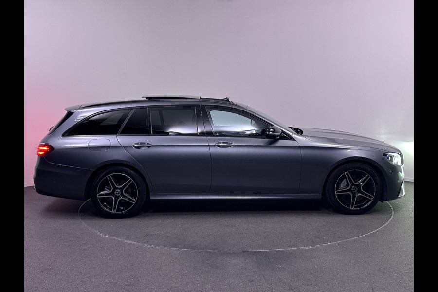 Mercedes-Benz E-Klasse Estate 200 AMG Night pakket | Panodak | 360 Camera | Carplay | Lederen Bekleding | Sfeerverlichting | Stoelverwarming | Lane Assist | Widescreen | Dodehoek Detectie | Sportstoelen |