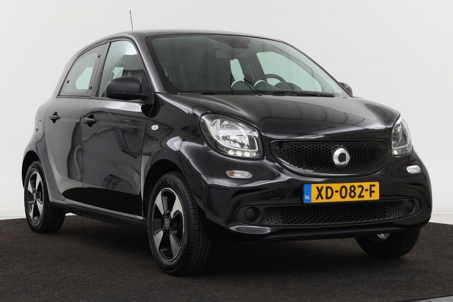 Smart Forfour 1.0 Business Solution | 49.000km NAP | Bluetooth | Climate control | Cruise control