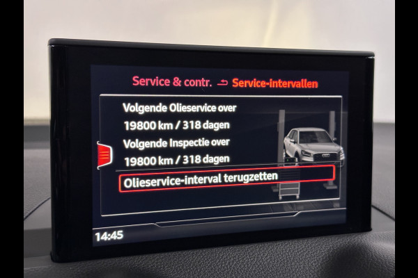 Audi Q2 30 TFSI Advanced edition | Carplay | Stoelverwarming | Cruise Control | Parkeersensor | Spraak Bedinging | Climate Control Connected Services |