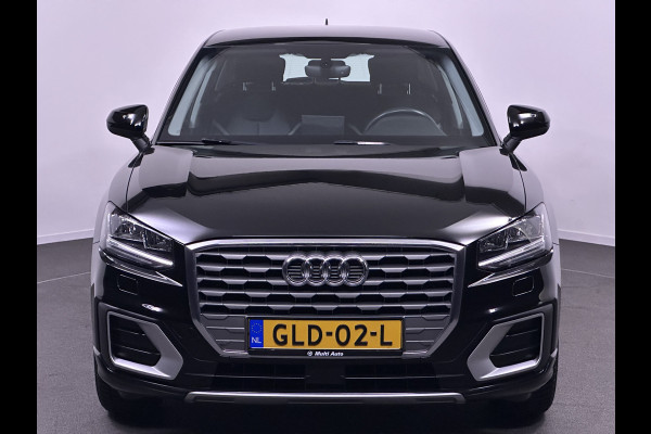 Audi Q2 30 TFSI Advanced edition | Carplay | Stoelverwarming | Cruise Control | Parkeersensor | Spraak Bedinging | Climate Control Connected Services |