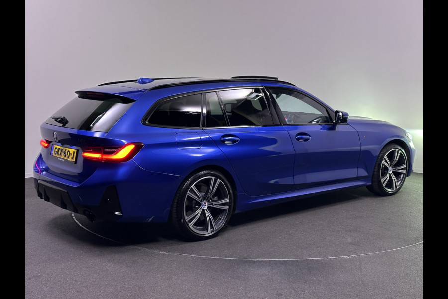 BMW 3 Serie Touring 330e M Sport Facelift Plug In Hybrid PHEV | Panodak | Lederen Competition Stoelen Memory | Trekhaak af Fabriek | Widescreen Navi | Head Up | 19 "L.M | Camera | Apple Carplay |