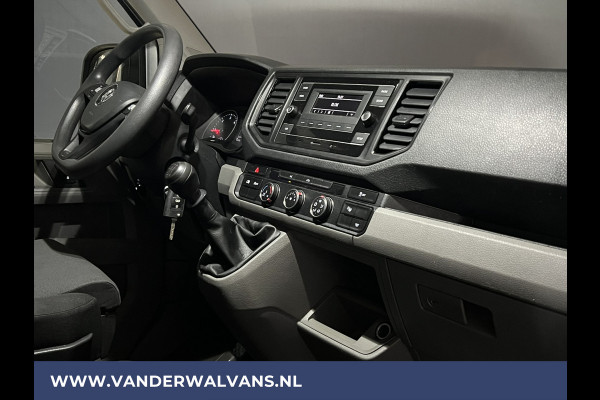 Volkswagen Crafter 2.0 TDI 141pk L3H3 L2H2 Euro6 Airco | 3000kg Trekhaak | Cruisecontrol Bijrijdersbank