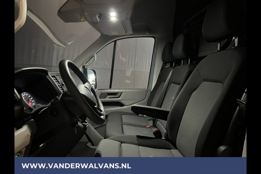 Volkswagen Crafter 2.0 TDI 141pk L3H3 L2H2 Euro6 Airco | 3000kg Trekhaak | Cruisecontrol Bijrijdersbank